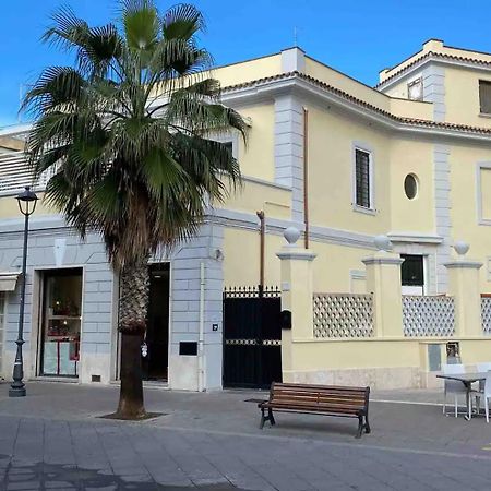 Rome, Beautiful Apartment In A Vintage Building Lido di Ostia Eksteriør bilde