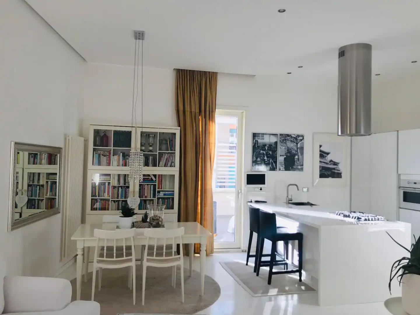 Rome, Beautiful Apartment In A Vintage Building Lido di Ostia Eksteriør bilde